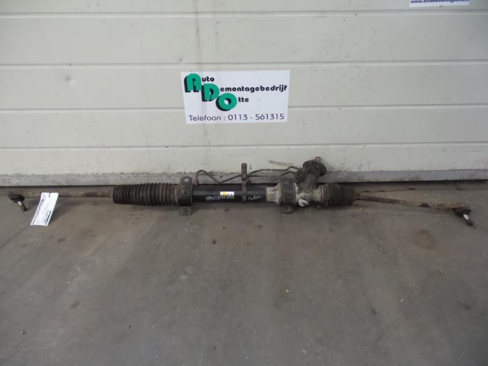 Begagnade Styrbox Mazda MX-3 (EC) 1.8i V6 24V Pris € 100,00 Marginaltabell erbjuds av Autodemontagebedrijf Otte