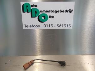 Used Detonation sensor Skoda Fabia (6Y2) 1.4i Price € 30,00 Margin scheme offered by Autodemontagebedrijf Otte