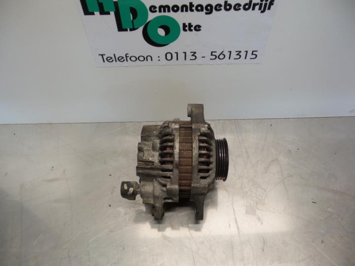 Dynamo Chrysler Neon II, 1999 / 2006 2.0 16V LE,SE,CS,Sport, Berline, 4 portes, Essence, 1.996cc, 98kW (133pk), FWD, ECB, 1999-08 / 2006-12 (Occasion)