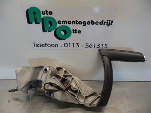 Used Parking brake lever Audi A3 (8P1) 1.6 16V FSI Price € 20,00 Margin scheme offered by Autodemontagebedrijf Otte