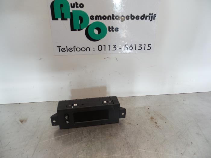 Begagnade Innerdisplay Opel Astra G (F69) 1.6 16V Pris € 15,00 Marginaltabell erbjuds av Autodemontagebedrijf Otte