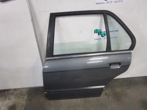 Used Rear door 4-door, left BMW 3-Serie Price € 100,00 Margin scheme offered by Autodemontagebedrijf Otte