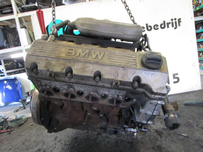 Двигатель bmw m43b16