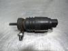 Windscreen washer pump from a BMW 3 serie (E36/2), 1991 / 1999 316i, Compartment, 2-dr, Petrol, 1.596cc, 75kW (102pk), RWD, M43B16; 164E2, 1993-09 / 1998-11, BE11; BE21 1995