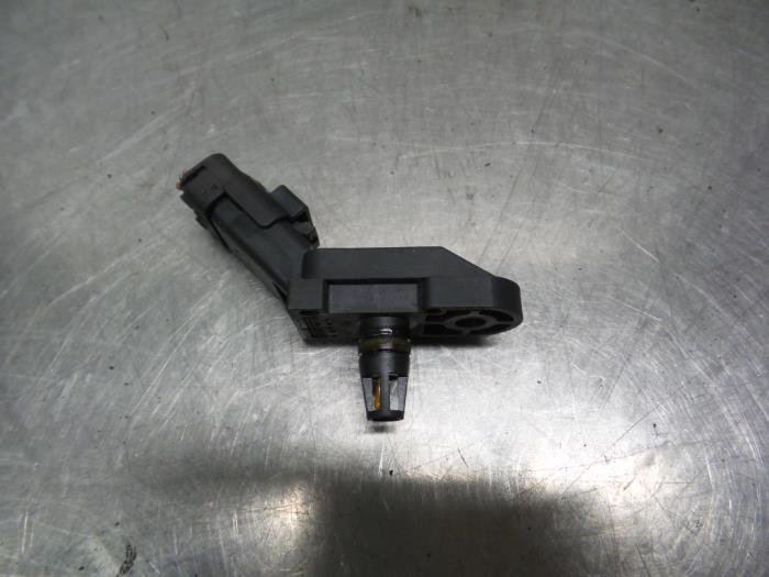 Gebrauchte Map Sensor (Einlasskrümmer) Peugeot 206 (2A/C/H/J/S) 1.4 XR,XS,XT,Gentry Preis € 10,00 Margenregelung angeboten von Autodemontagebedrijf Otte