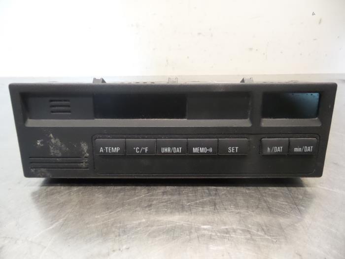 Begagnade Innerdisplay BMW 3 serie (E36/4) 316i Pris € 50,00 Marginaltabell erbjuds av Autodemontagebedrijf Otte
