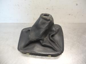 Used Gear stick cover BMW 3 serie (E36/4) 316i Price € 15,00 Margin scheme offered by Autodemontagebedrijf Otte