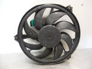 Used Cooling fans Peugeot 206 (2A/C/H/J/S) 1.9 D Price € 25,00 Margin scheme offered by Autodemontagebedrijf Otte