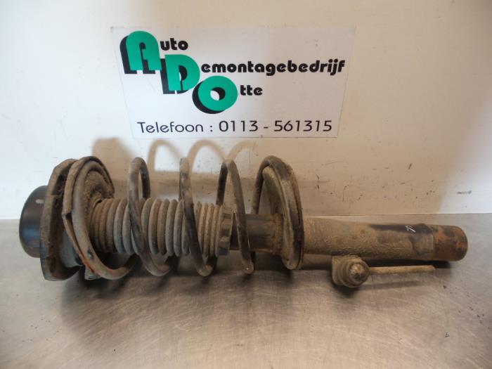 Front shock absorber rod, right from a Peugeot 206 (2A/C/H/J/S) 1.9 D 1999