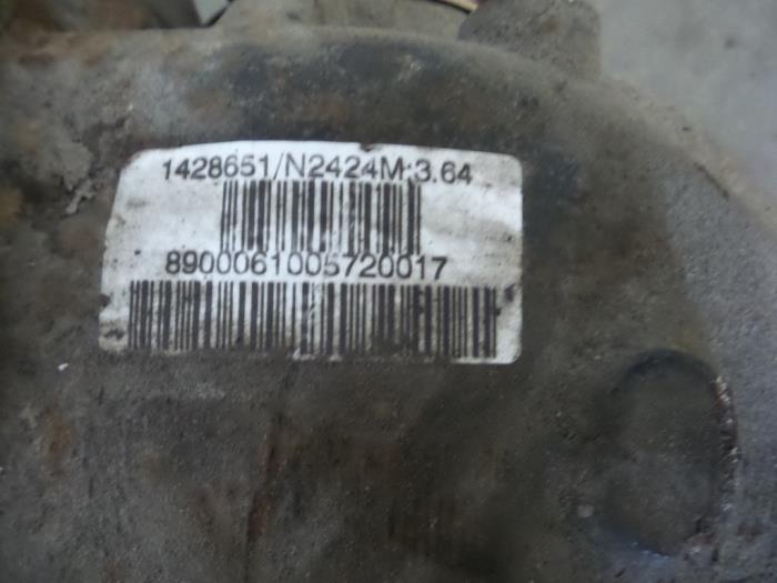 Rear differential from a BMW X5 (E53) 4.4i V8 32V 2000