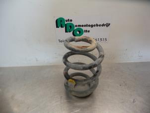 Used Rear coil spring Opel Movano (4A1; 4A2; 4B2; 4B3; 4C2; 4C3) 2.5 CDTI Price € 20,00 Margin scheme offered by Autodemontagebedrijf Otte