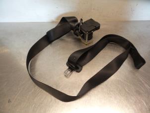Used Front seatbelt, right Opel Corsa C (F08/68) 1.7 DI 16V Price € 15,00 Margin scheme offered by Autodemontagebedrijf Otte