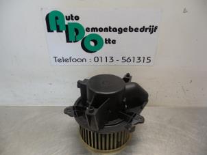 Usados Motor de ventilador de calefactor Fiat Doblo Cargo (223) 1.3 JTD 16V Multijet Precio € 20,00 Norma de margen ofrecido por Autodemontagebedrijf Otte