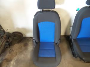 Used Seat, right Mazda 2 (NB/NC/ND/NE) 1.4 16V Price € 100,00 Margin scheme offered by Autodemontagebedrijf Otte