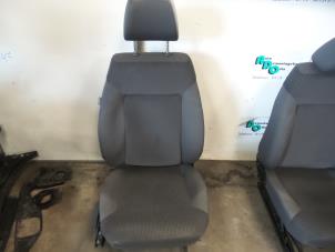 Used Seat, right Volkswagen Polo Price € 50,00 Margin scheme offered by Autodemontagebedrijf Otte
