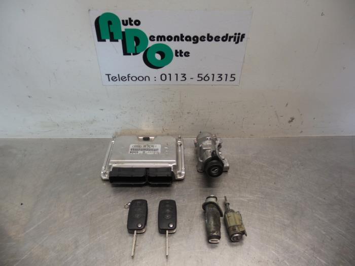 Used Ignition lock + computer Audi A6 Avant Quattro (C5) 2.5 TDI V6 24V Price € 150,00 Margin scheme offered by Autodemontagebedrijf Otte