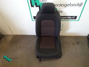 Used Seat, left Audi Q5 Price € 150,00 Margin scheme offered by Autodemontagebedrijf Otte