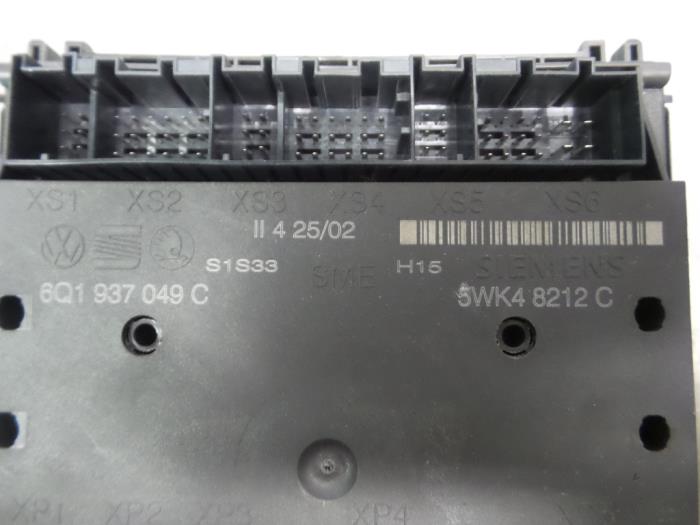Ordinateur contrôle fonctionnel d'un Seat Ibiza III (6L1) 1.4 16V 100 2002