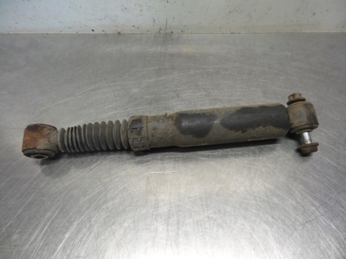 Rear shock absorber, left from a Peugeot 807 2.2 HDiF 16V 2006