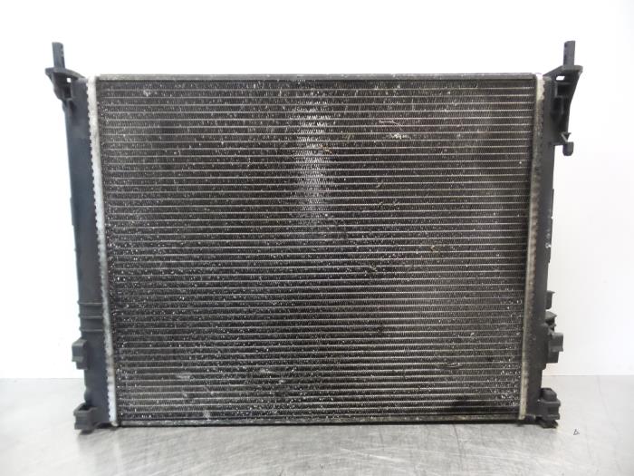 Used Radiator Renault Trafic New (FL) 1.9 dCi 100 16V Price € 40,00 Margin scheme offered by Autodemontagebedrijf Otte