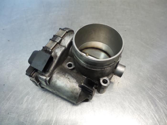 Gebruikte Drosselklappengehäuse Alfa Romeo 147 (937) 2.0 Twin Spark 16V Prijs € 25,00 Margeregeling aangeboden door Autodemontagebedrijf Otte