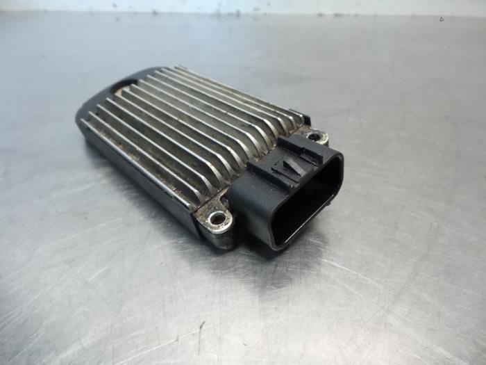 Used Ignition module Opel Zafira (F75) 2.2 16V Price € 25,00 Margin scheme offered by Autodemontagebedrijf Otte