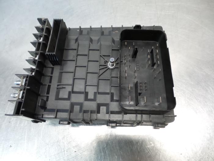 Used Seat Leon (1P1) 1.9 TDI 105 Fuse box - 1K0937125 ...