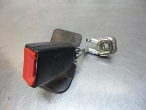 Used Rear seatbelt buckle, centre Audi A6 (C5) 2.4 V6 30V Price € 15,00 Margin scheme offered by Autodemontagebedrijf Otte