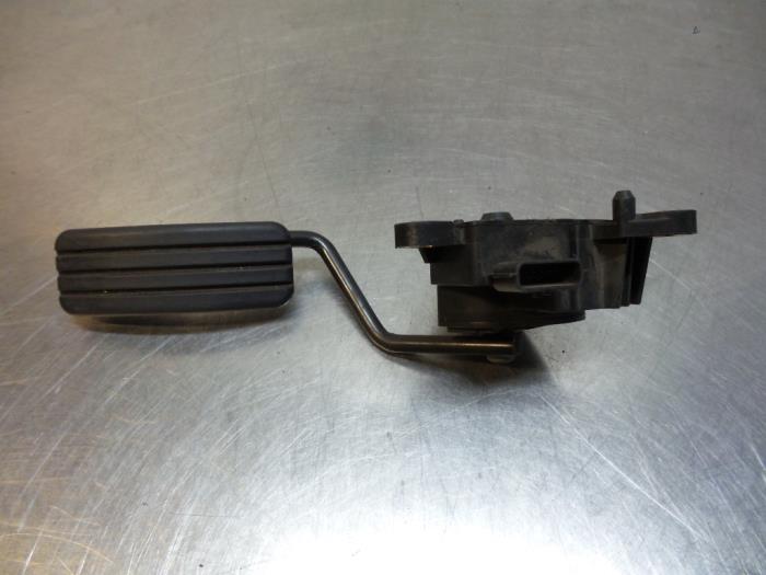 Gebrauchte Gaspedalposition Sensor Renault Scénic II (JM) 1.9 dCi 120 Preis € 20,00 Margenregelung angeboten von Autodemontagebedrijf Otte