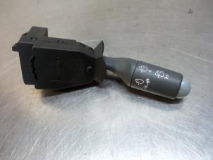 Usados Interruptor de limpiaparabrisas Smart City-Coupé 0.6 Turbo i.c. Smart&Pulse Precio € 20,00 Norma de margen ofrecido por Autodemontagebedrijf Otte