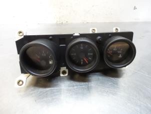 Used Instrument panel Alfa Romeo GTV (916) 2.0 16V Twin Spark Price € 40,00 Margin scheme offered by Autodemontagebedrijf Otte