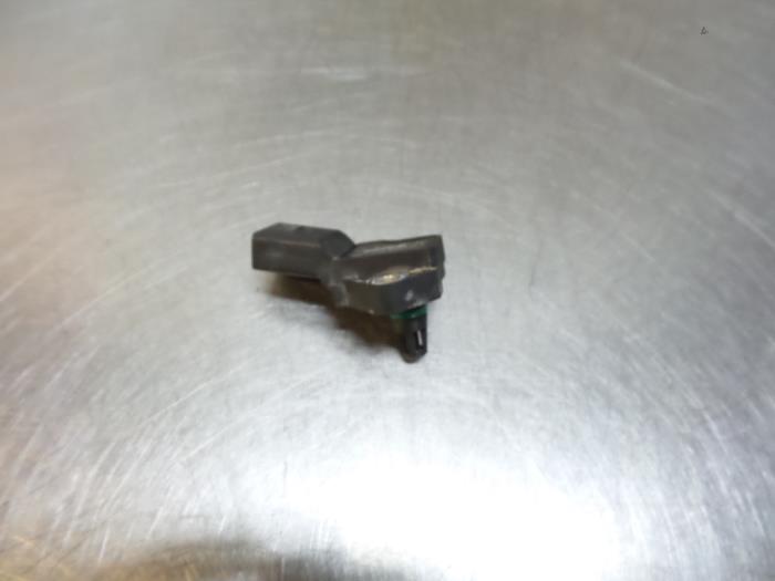 Begagnade MAP-sensor (insugsrör) Volkswagen Caddy III (2KA,2KH,2CA,2CH) 2.0 SDI Pris € 10,00 Marginaltabell erbjuds av Autodemontagebedrijf Otte