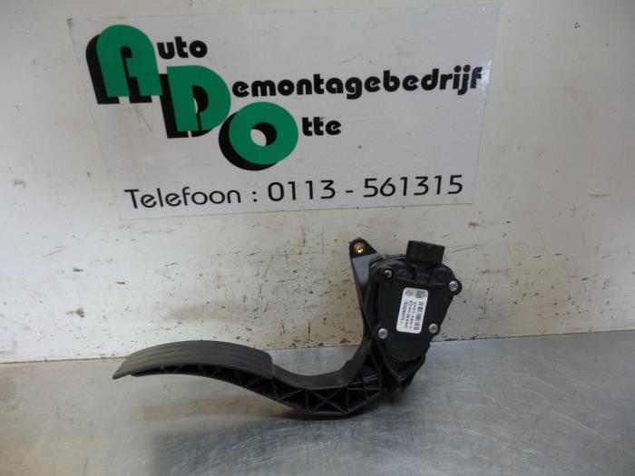 Begagnade Gaspedalsensor Renault Clio IV Estate/Grandtour (7R) 1.5 Energy dCi 75 FAP Pris € 25,00 Marginaltabell erbjuds av Autodemontagebedrijf Otte