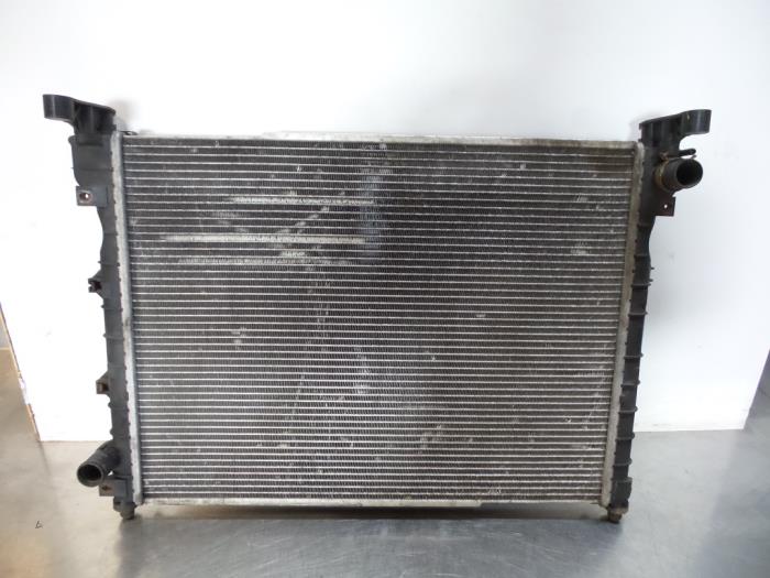 Usagé Radiateur Landrover Freelander Hard Top 2.5 V-6 Prix € 50,00 Règlement à la marge proposé par Autodemontagebedrijf Otte