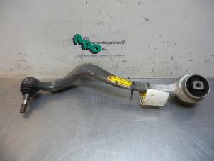 Used Front wishbone, right BMW 5 serie (E39) 530d 24V Price € 15,00 Margin scheme offered by Autodemontagebedrijf Otte