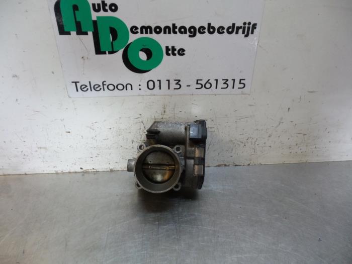 Gebrauchte Drosselklappengehäuse Alfa Romeo 147 (937) 1.6 Twin Spark 16V Preis € 25,00 Margenregelung angeboten von Autodemontagebedrijf Otte