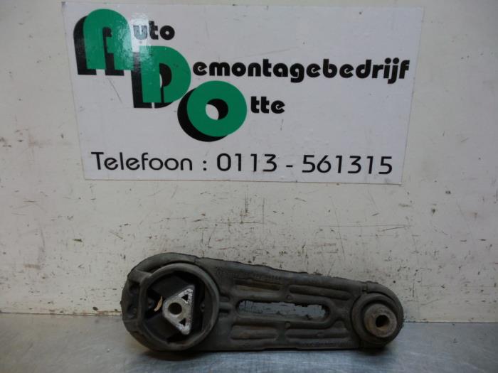 Gebrauchte Motorlager Nissan Micra (K12) 1.2 16V Preis € 20,00 Margenregelung angeboten von Autodemontagebedrijf Otte