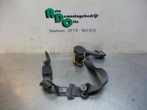 Used Rear seatbelt, left Renault Grand Scénic II (JM) 2.0 16V Price € 20,00 Margin scheme offered by Autodemontagebedrijf Otte