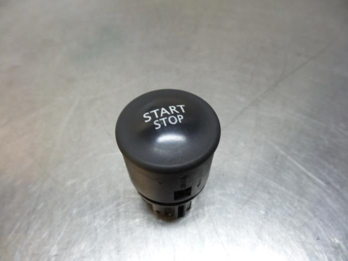 Start/stop switch from a Renault Grand Scénic II (JM) 2.0 16V 2004