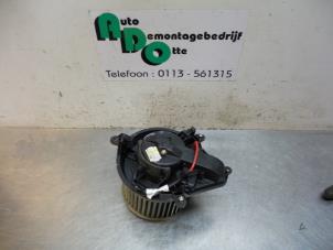 Używane Silnik wentylatora nagrzewnicy Peugeot 406 Break (8E/F) 1.8 16V Cena € 25,00 Procedura marży oferowane przez Autodemontagebedrijf Otte