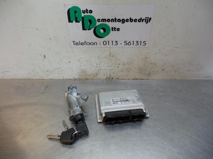 Used Ignition lock + computer Audi A4 (B5) 1.8 20V Price € 125,00 Margin scheme offered by Autodemontagebedrijf Otte