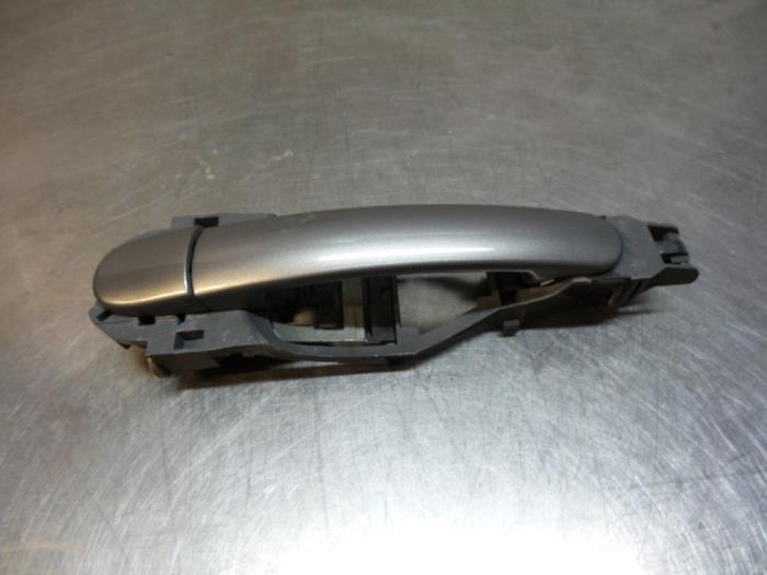 Commodo essuie glace Renault 12 R12 7701348307 Commodo essuie glace Renault 12 R12 7701348307