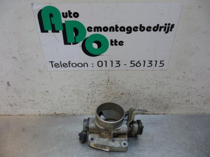 Usagé Boitier papillon Ford Ka I 1.6i SportKa Prix € 30,00 Règlement à la marge proposé par Autodemontagebedrijf Otte