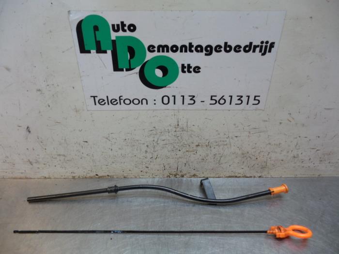 Gebrauchte Ölmessstab Volkswagen Fox (5Z) 1.2 Preis € 10,00 Margenregelung angeboten von Autodemontagebedrijf Otte