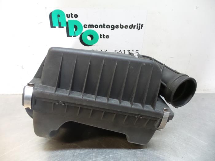 Begagnade Luftfilterhus Opel Astra G (F08/48) 2.0 Di 16V Pris € 25,00 Marginaltabell erbjuds av Autodemontagebedrijf Otte