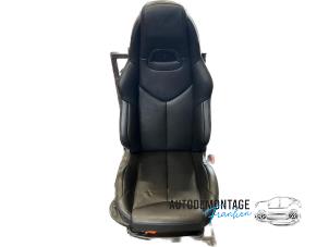 Używane Fotel prawy Peugeot 308 CC (4B) 2.0 HDiF 16V Cena na żądanie oferowane przez Franken Autodemontage B.V.