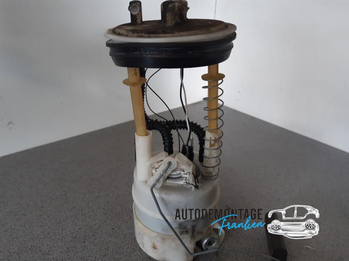 Gebrauchte Benzinpumpe Nissan Qashqai (J10) 2.0 16V Preis € 35,00 Margenregelung angeboten von Franken Autodemontage B.V.