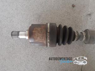 Used Front drive shaft, left Honda Civic Price on request offered by Franken Autodemontage B.V.