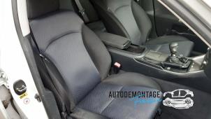 Used Seat, right Lexus IS Price on request offered by Franken Autodemontage B.V.