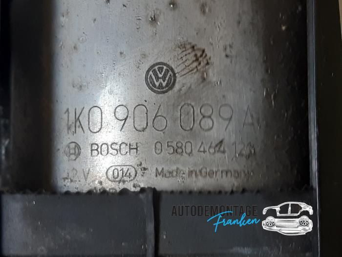 Bomba eléctrica de combustible de un Volkswagen Golf VI (5K1) 2.0 TDI 16V 2012